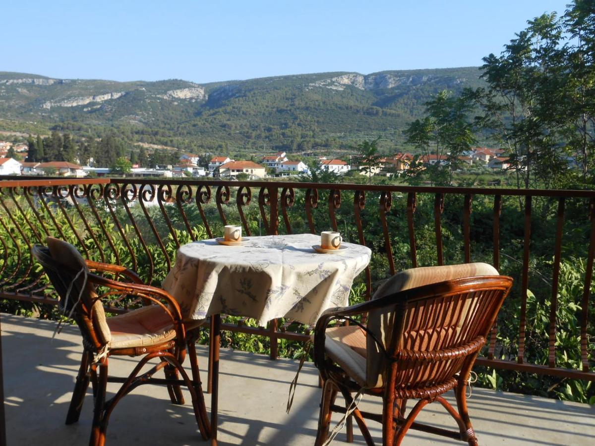 Apartment Groundfloor Jelsa  Bagian luar foto